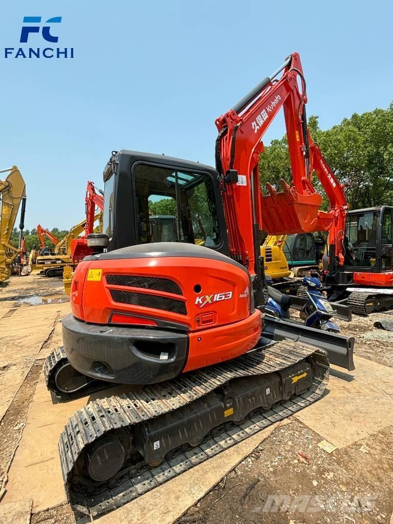 Kubota 163 Гусеничные экскаваторы
