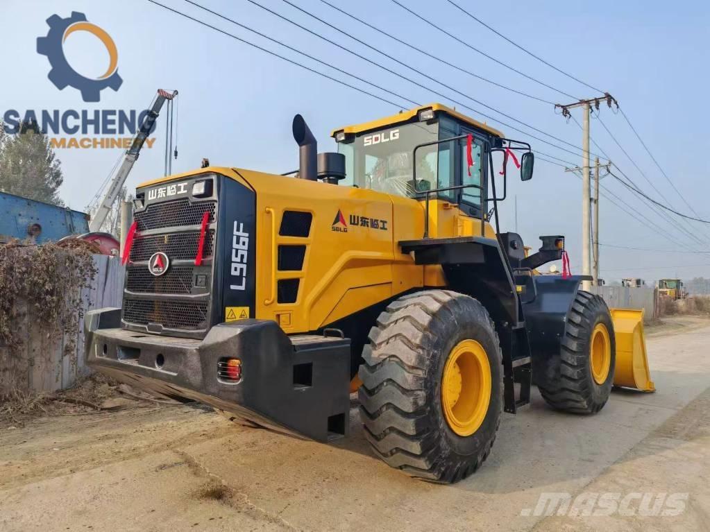 SDLG L 956 F Фронтальные погрузчики