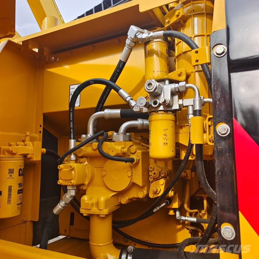 CAT 320 D2L Гусеничные экскаваторы