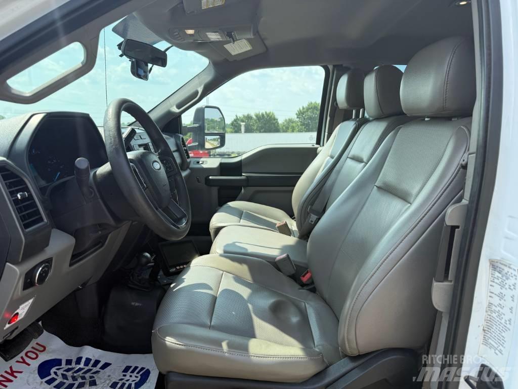 Ford F 550 XL SD Комбинированные дорожные машины