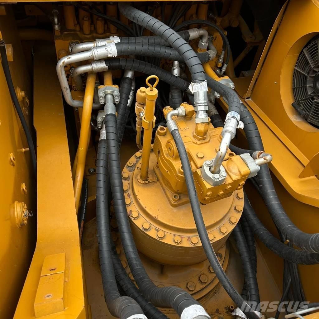 CAT 330D2 Гусеничные экскаваторы