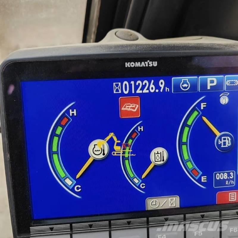 Komatsu PC 300-8 Гусеничные экскаваторы