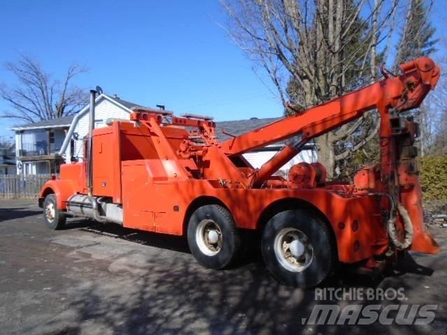 Western Star 4964B Грузовые эвакуаторы