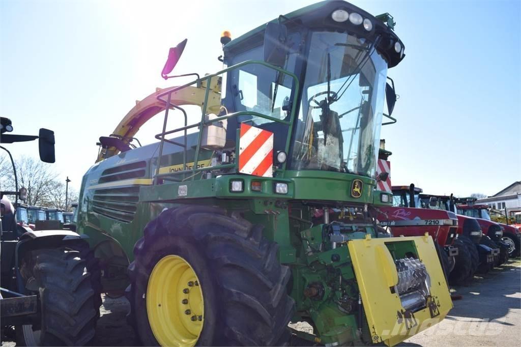 John Deere 7250 i Самоходные кормоуборочные комбайны