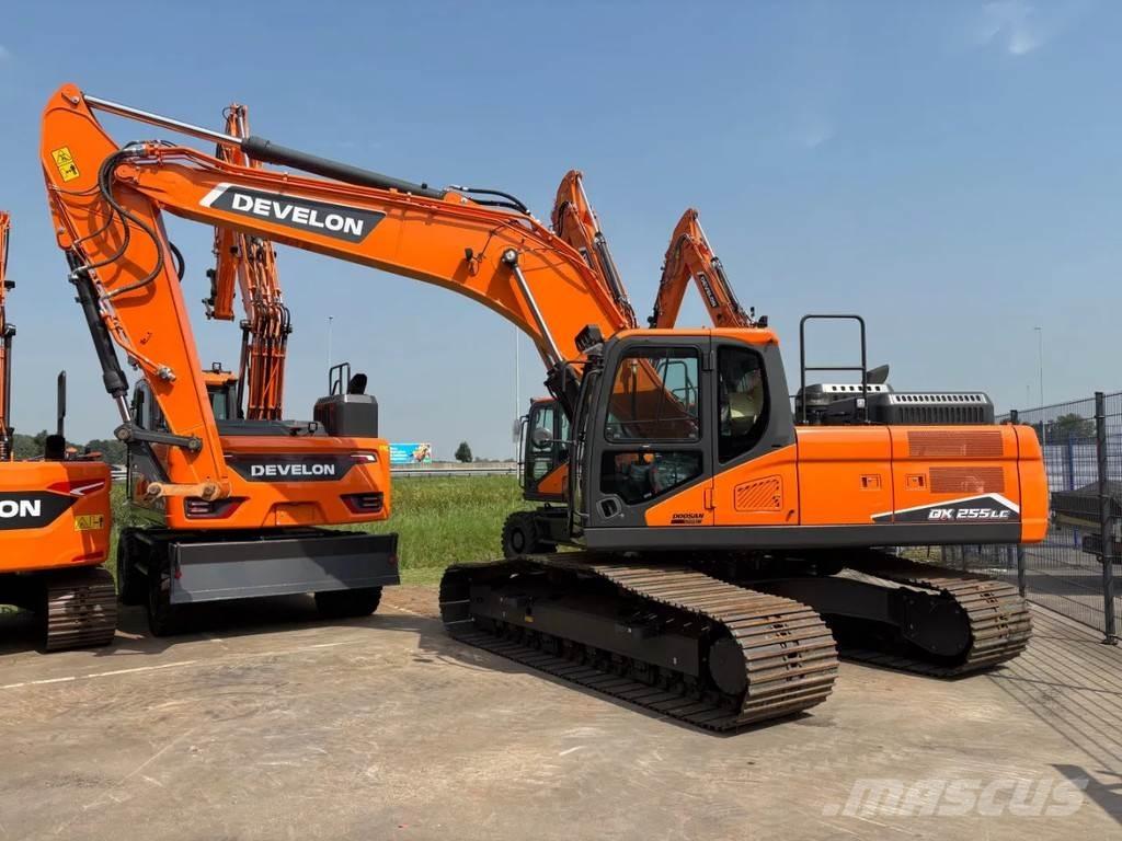 Develon DX255LC-7 Гусеничные экскаваторы