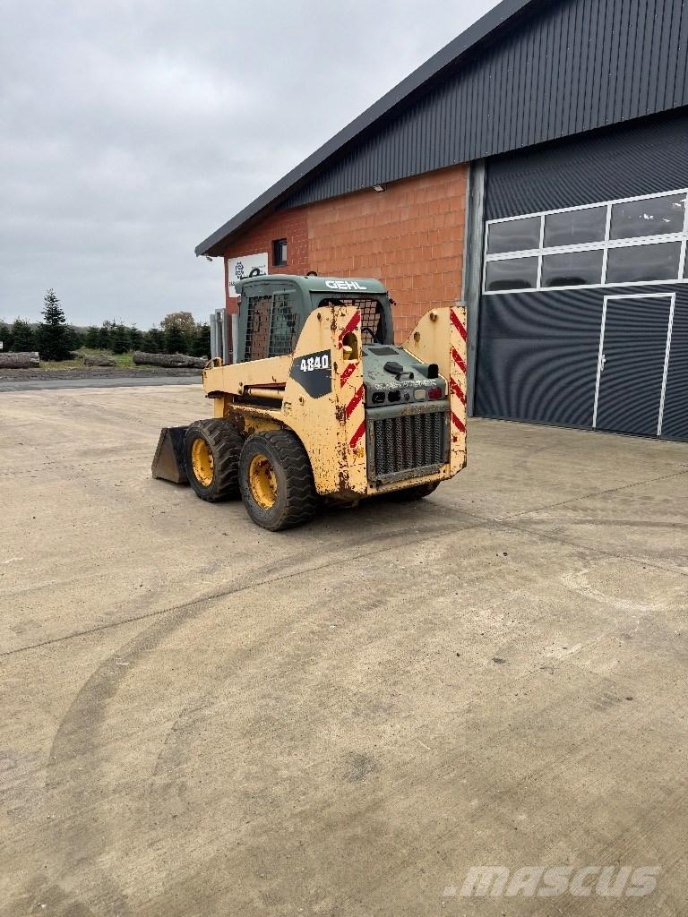 Gehl 4840 Мини-погрузчики