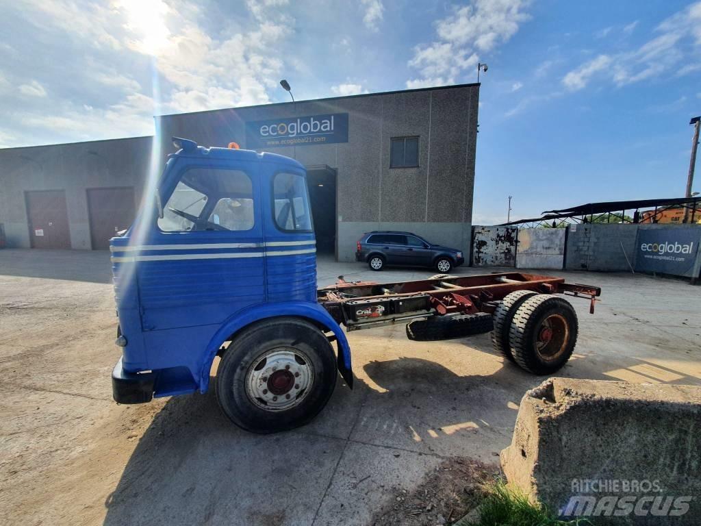 Pegaso COMET 1090 Шасси с кабиной