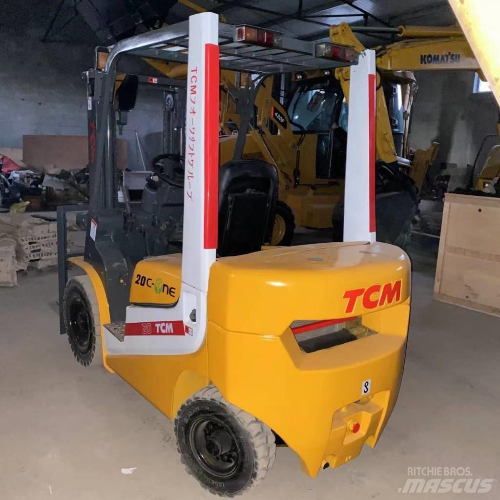 TCM FD 25 Дизельные погрузчики