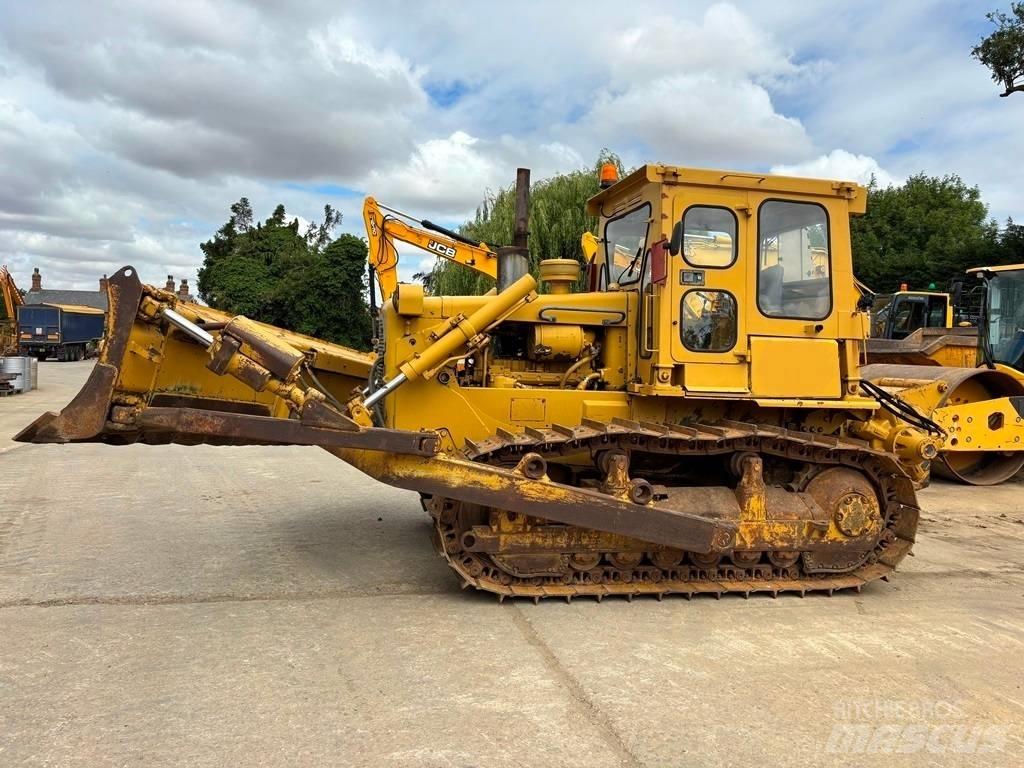 CAT D 6 D Гусеничные бульдозеры