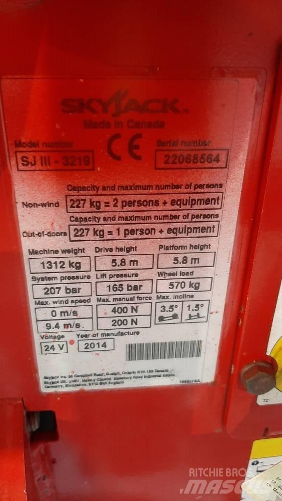 SkyJack SJIII 3219 Ножничные подъемники