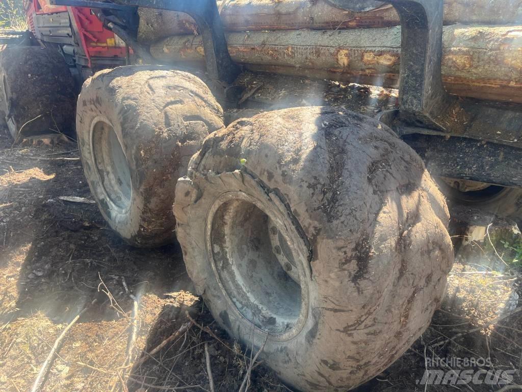 Komatsu 845 Форвардеры