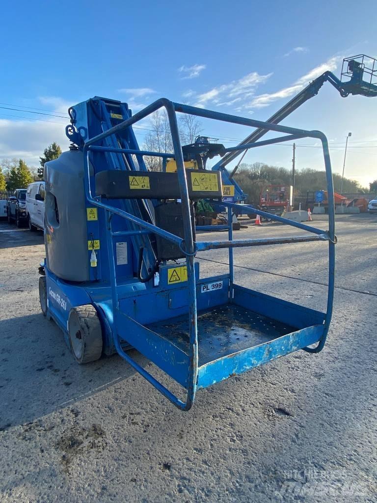 Genie GR 26 J Вертикальные мачтовые подъемники