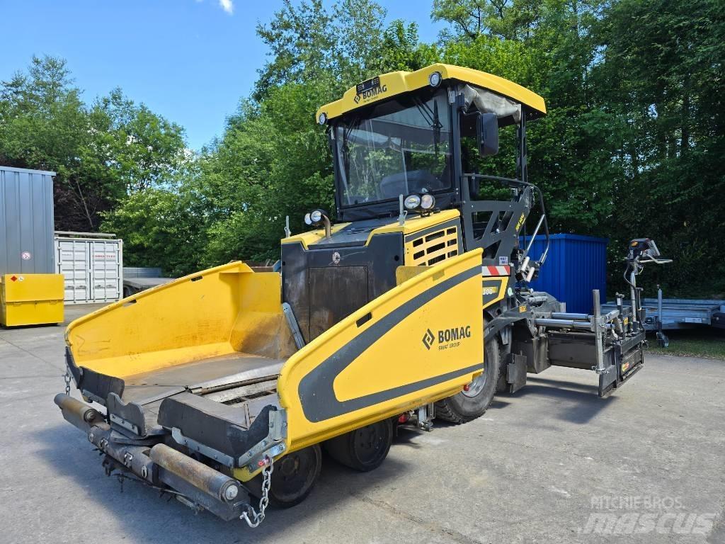 Bomag BF 300 P-2 Асфальтоукладчики