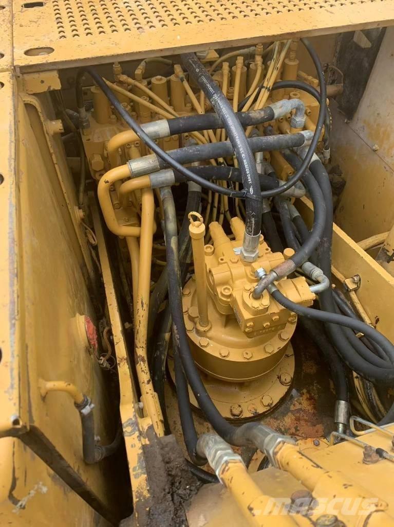 CAT 320 C Гусеничные экскаваторы