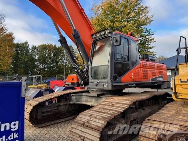 Doosan DX 530 LC-5 Гусеничные экскаваторы