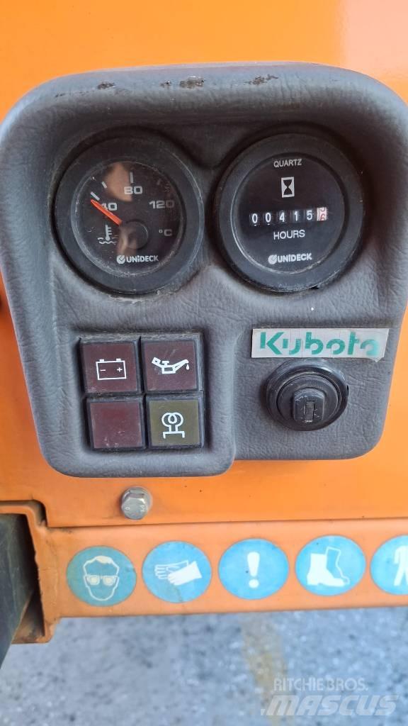 Strassmayr AC 9000 E Термос-бункеры для асфальта