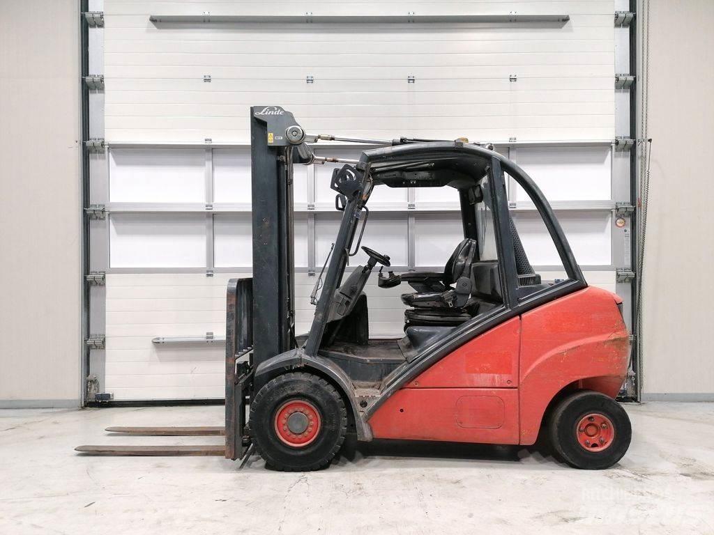 Linde H30D Дизельные погрузчики