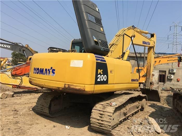 Komatsu PC 200-8 Гусеничные экскаваторы