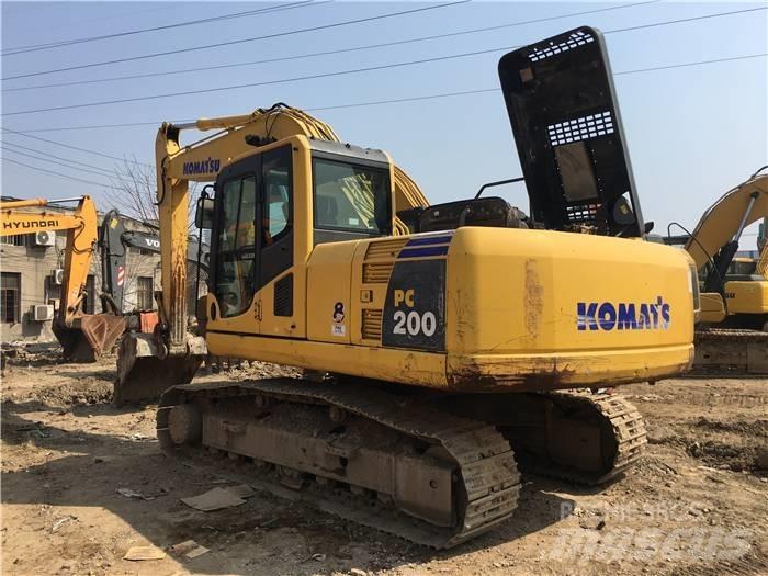 Komatsu PC 200-8 Гусеничные экскаваторы