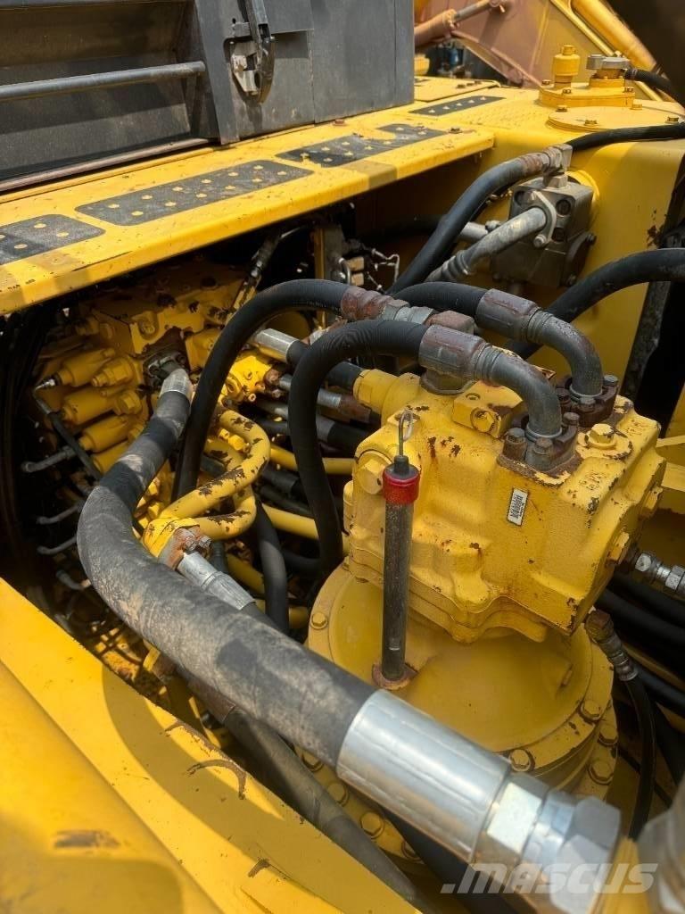 Komatsu PC 400-8 Гусеничные экскаваторы