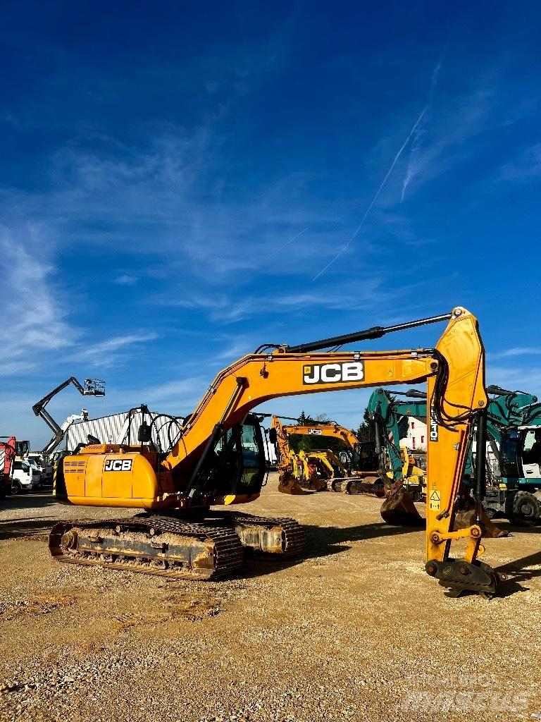 JCB JS 210 LCT4 Гусеничные экскаваторы