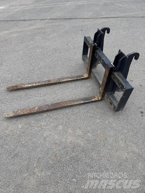JCB 406 Фронтальные погрузчики
