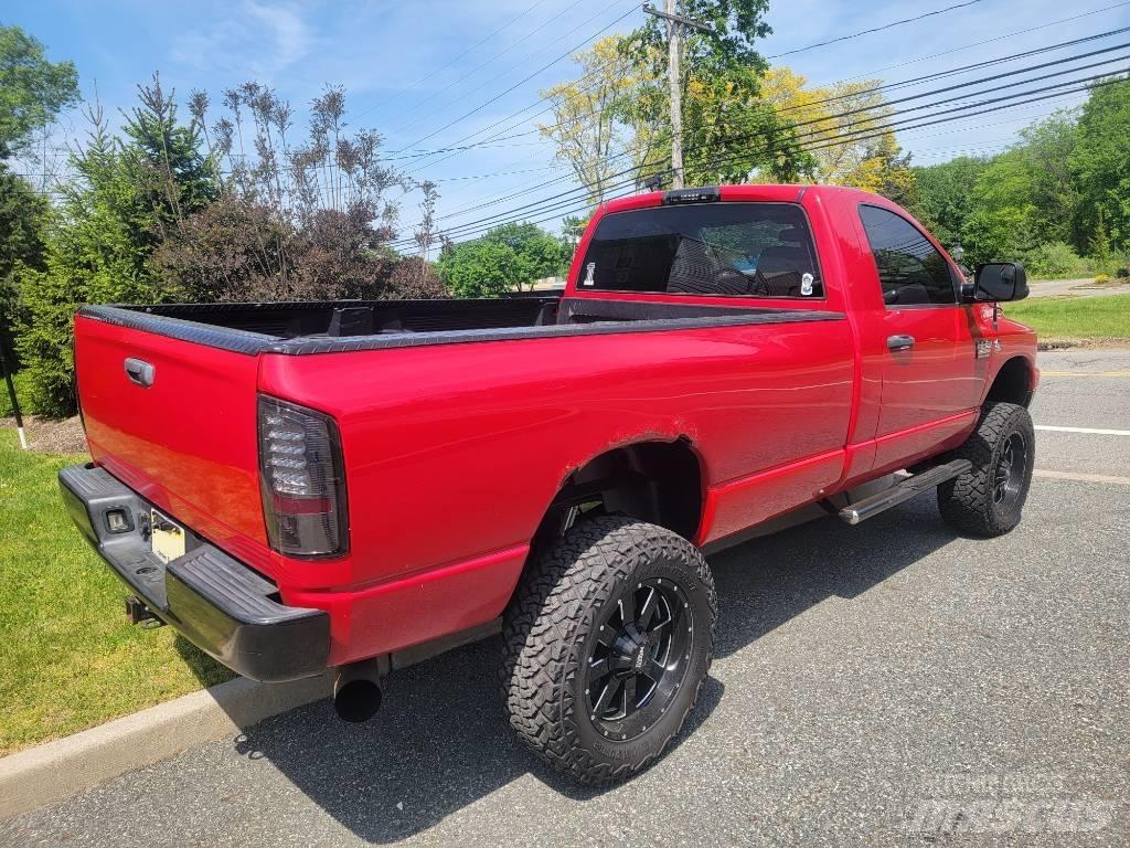 Dodge Ram 2500 Бортовые фургоны