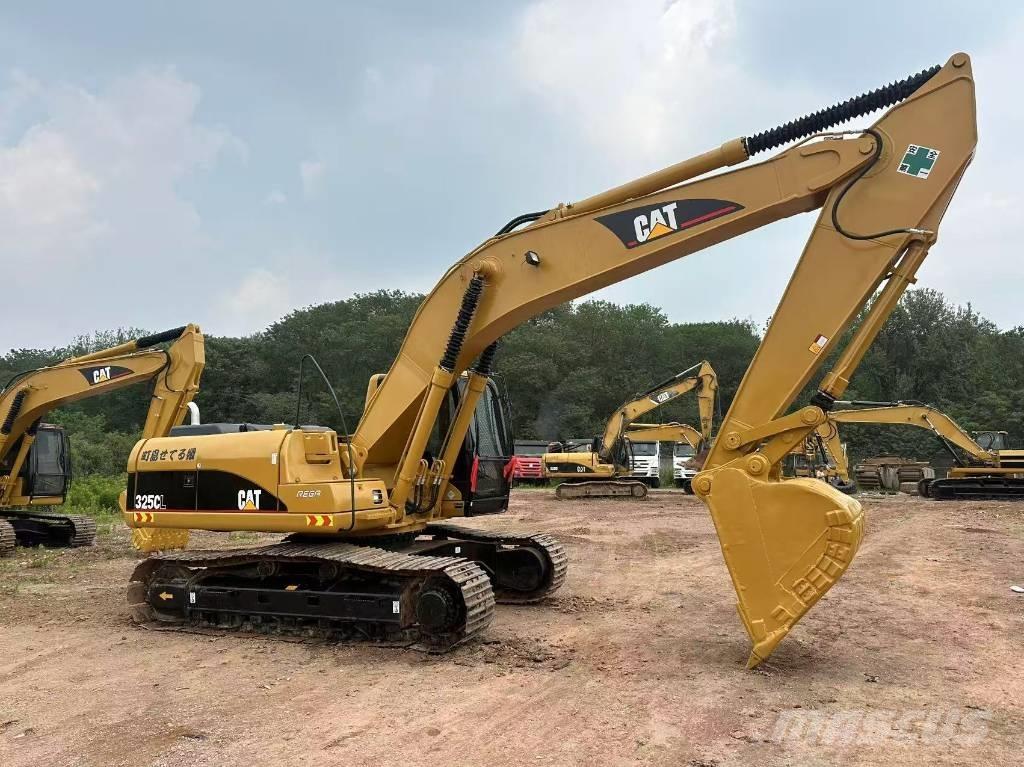 CAT 325 CL Гусеничные экскаваторы