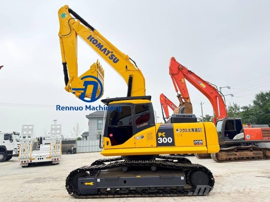 Komatsu PC 300 Гусеничные экскаваторы