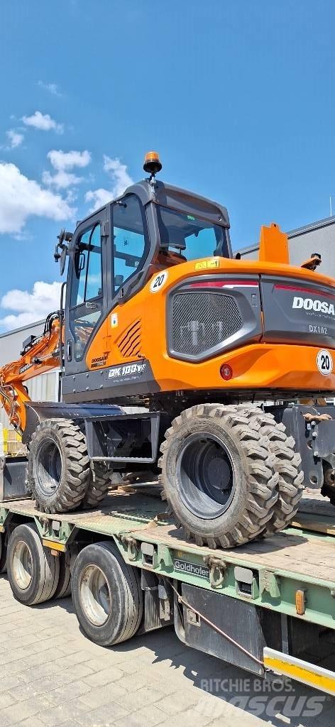 Doosan DX 100 W-7 Колёсные экскаваторы