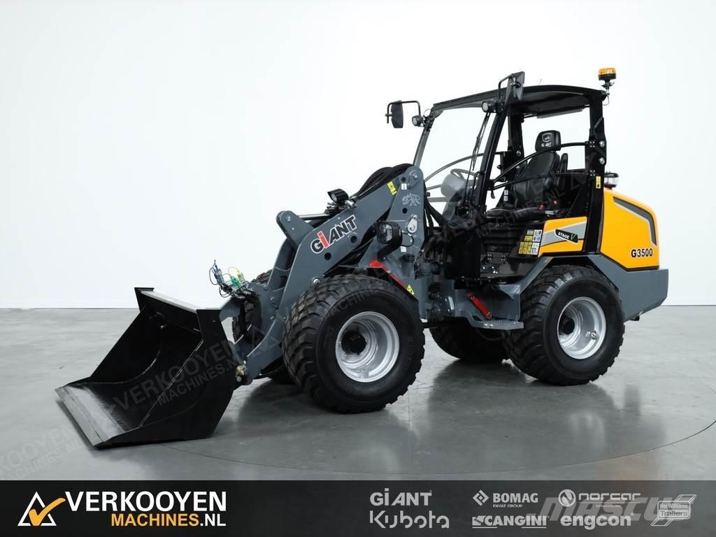 GiANT G3500 Фронтальные погрузчики