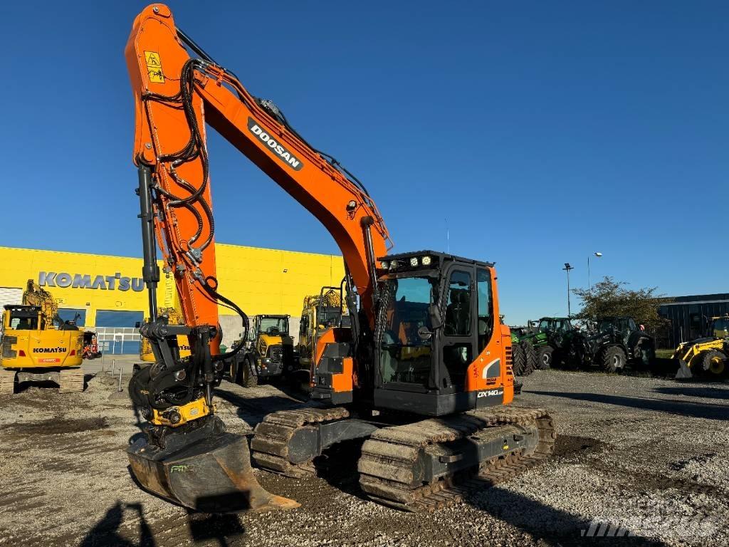 Doosan DX140LCR-5 Гусеничные экскаваторы