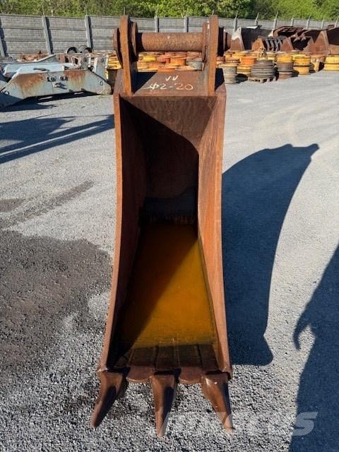 CAT 323 USED BUCKET Экскаваторные стрелы
