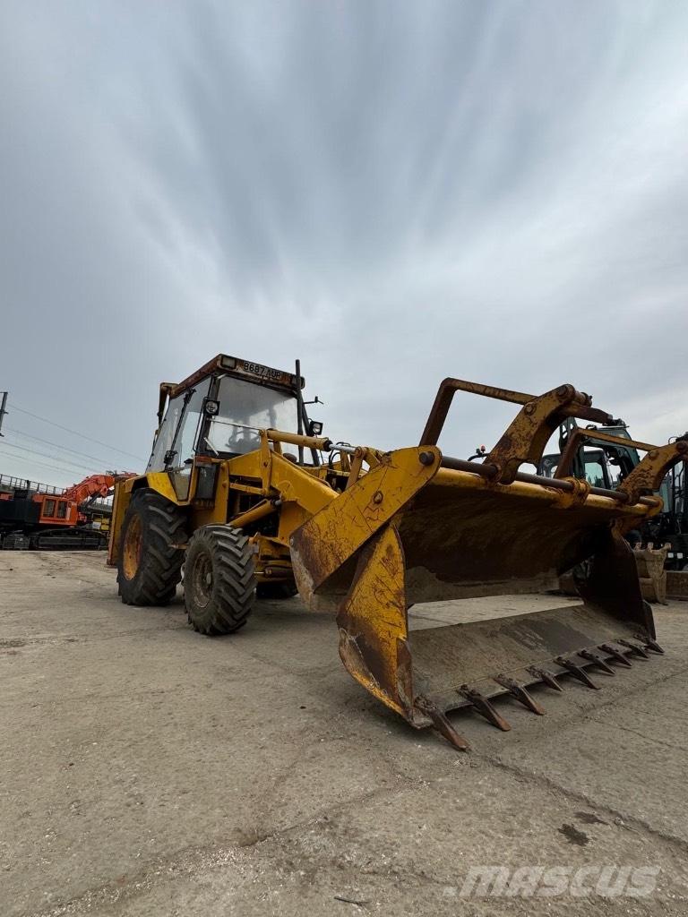 JCB 3 CX Экскаваторы-погрузчики