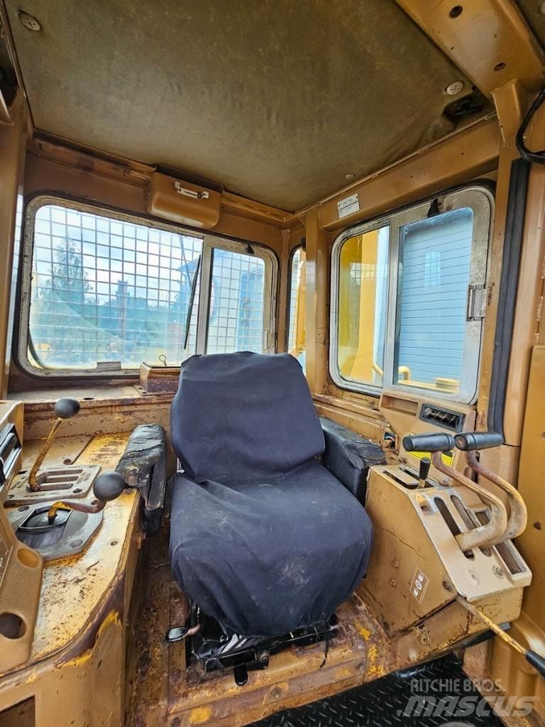 CAT D 8 L Гусеничные бульдозеры
