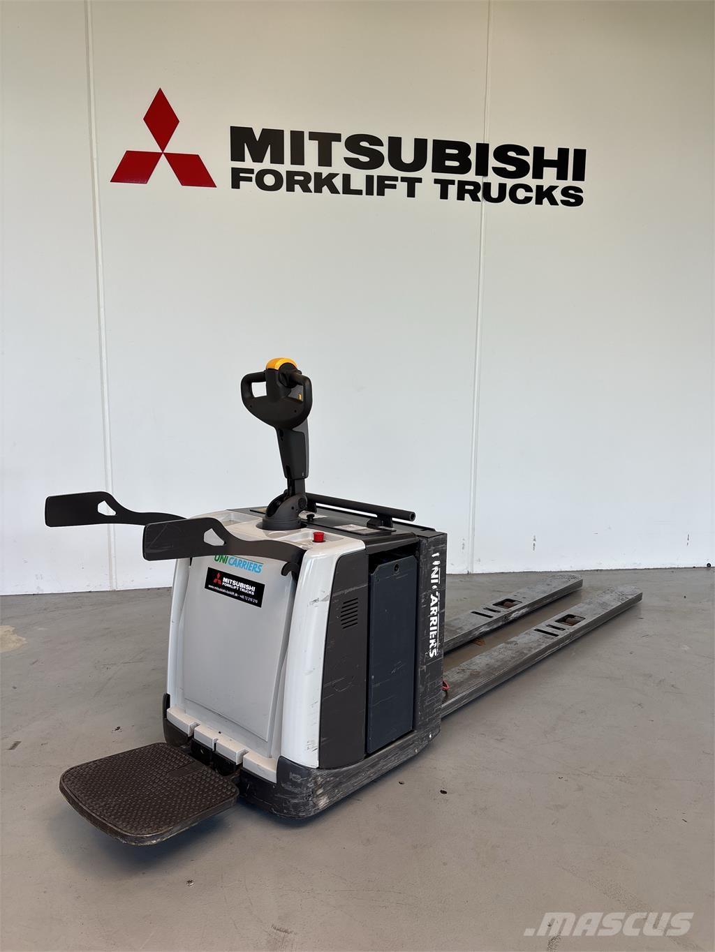 UniCarriers PMR200 Электрокары