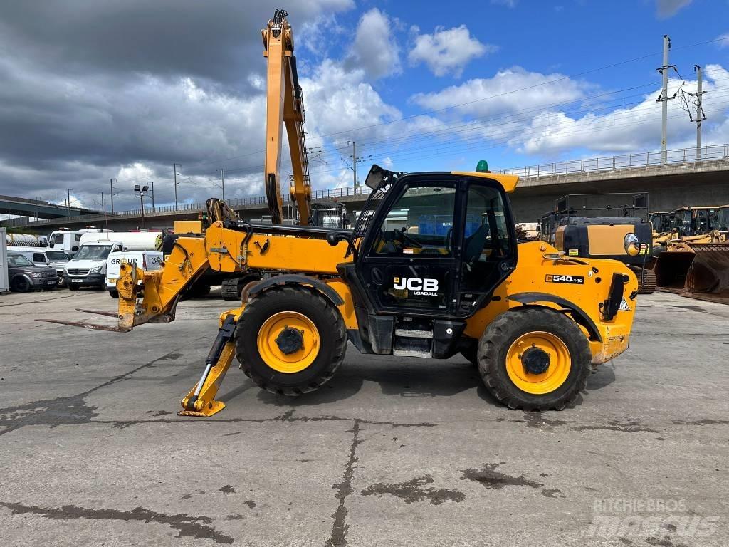JCB 540-140 Телескопические погрузчики