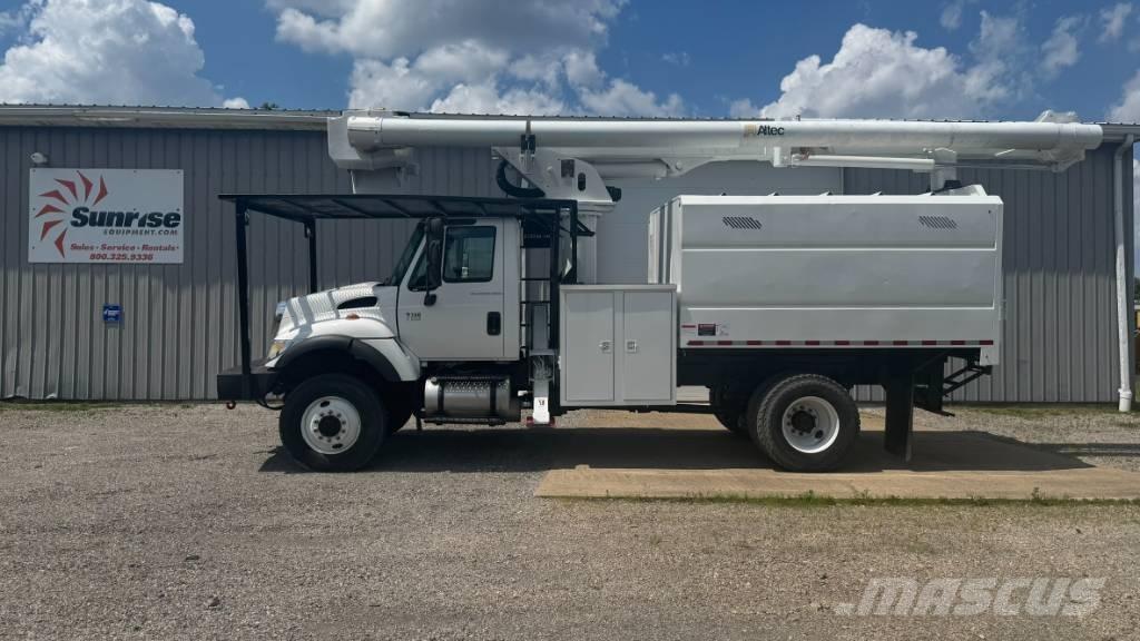 Altec LRV55 Автовышки
