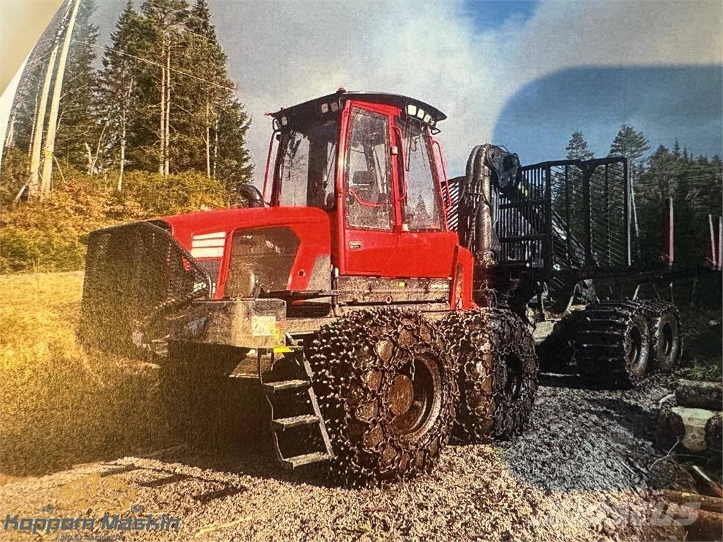 Komatsu 895 Форвардеры