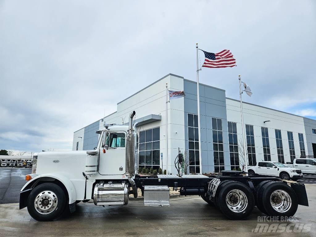 Peterbilt 379 Седельные тягачи