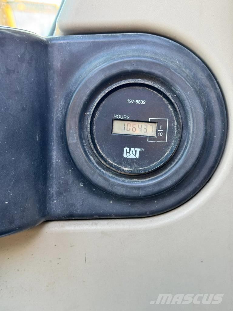 CAT M 315 C Колёсные экскаваторы