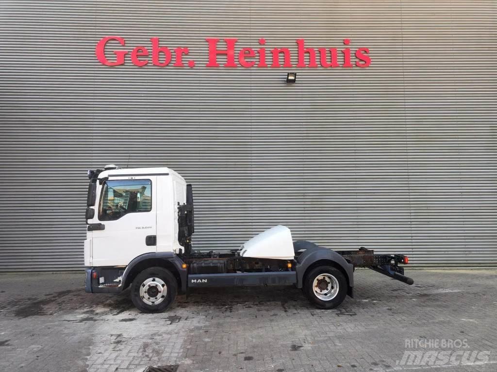 MAN TGL 8.220 4x2 Шасси с кабиной