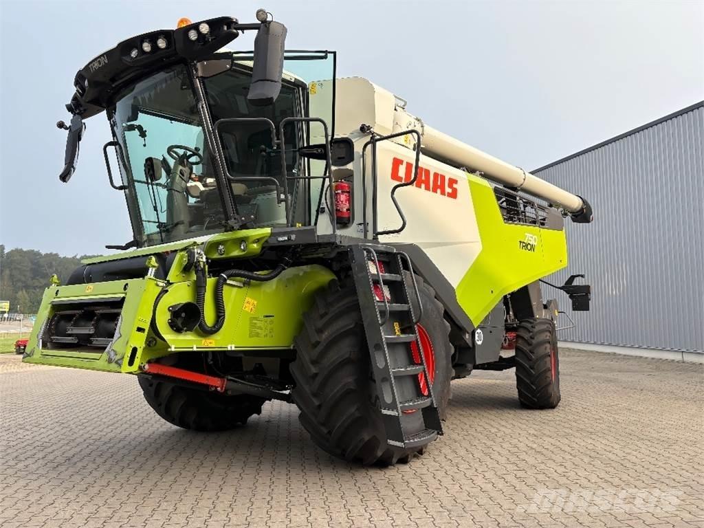 CLAAS TRION 750 Зерноуборочные комбайны