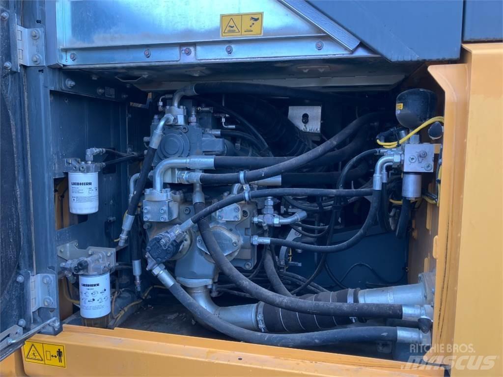 Liebherr R934 Гусеничные экскаваторы