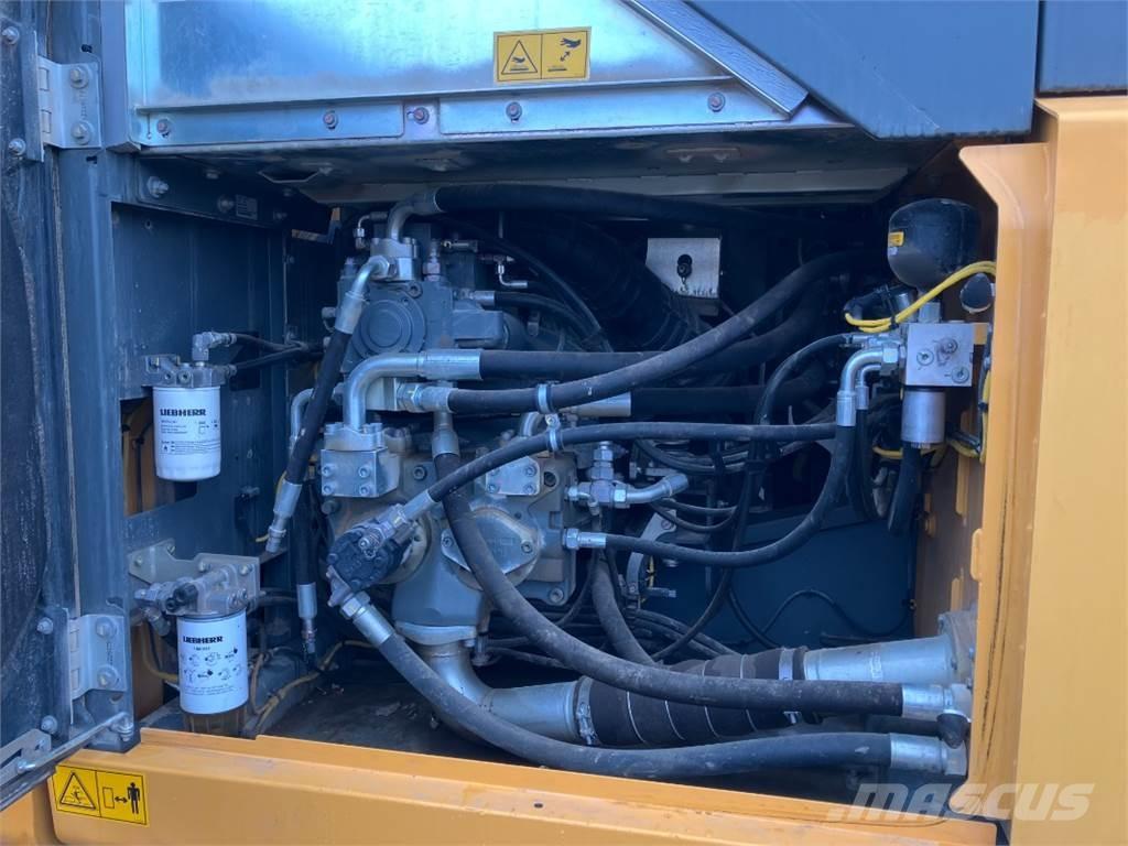 Liebherr R934 Гусеничные экскаваторы