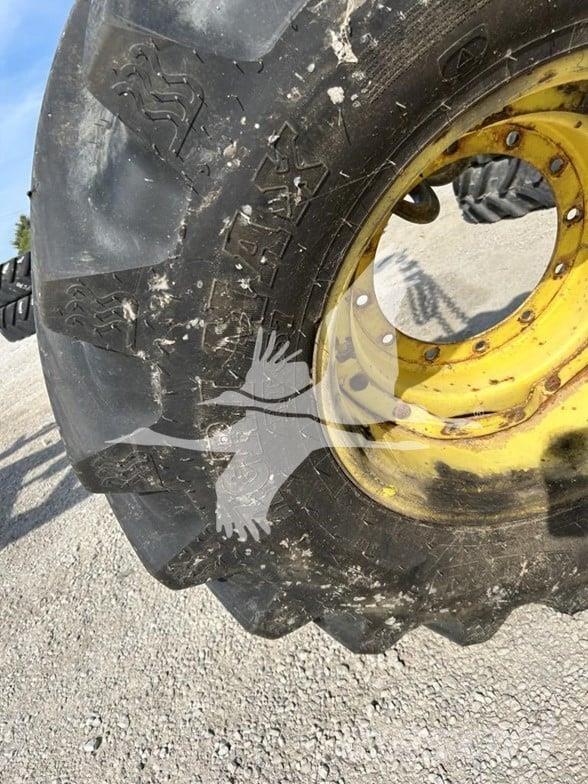 BKT 600/65R28 Строительная техника - Другие