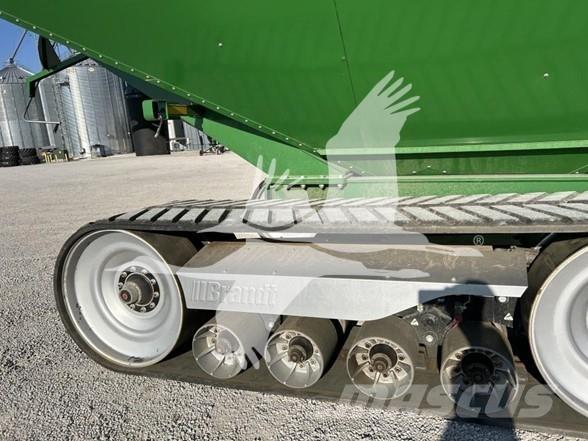 Brandt 1320XT Прицепы перегрузчики зерна
