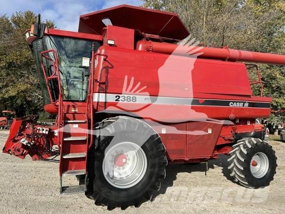 Case IH 2388 Зерноуборочные комбайны