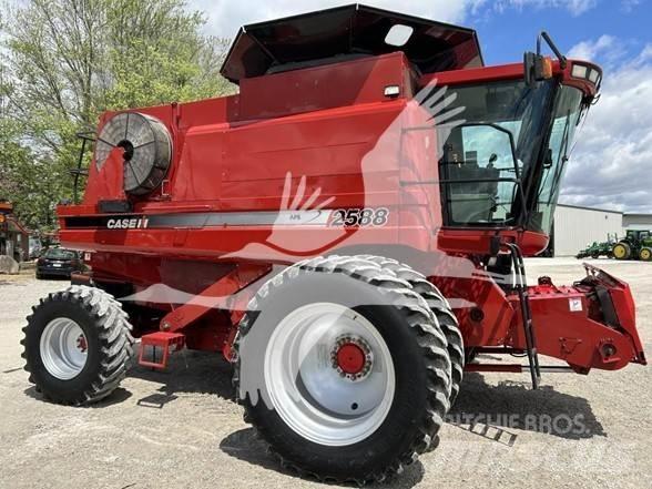 Case IH 2588 Зерноуборочные комбайны