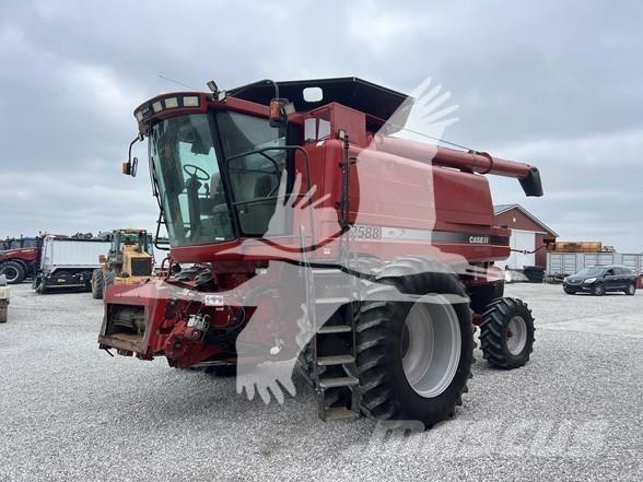 Case IH 2588 Зерноуборочные комбайны